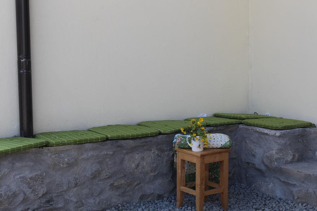 Bapsha Guesthouse Mestia Exterior photo