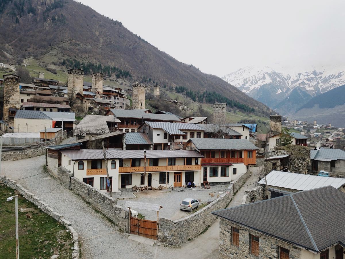 Bapsha Guesthouse Mestia Exterior photo