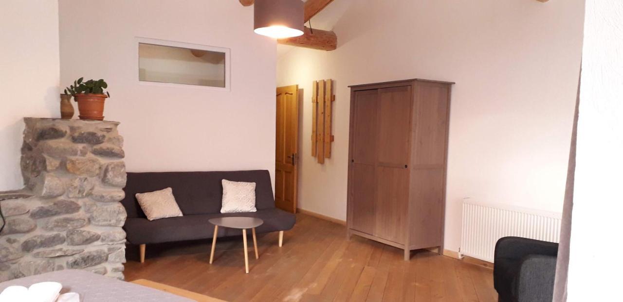Bapsha Guesthouse Mestia Exterior photo