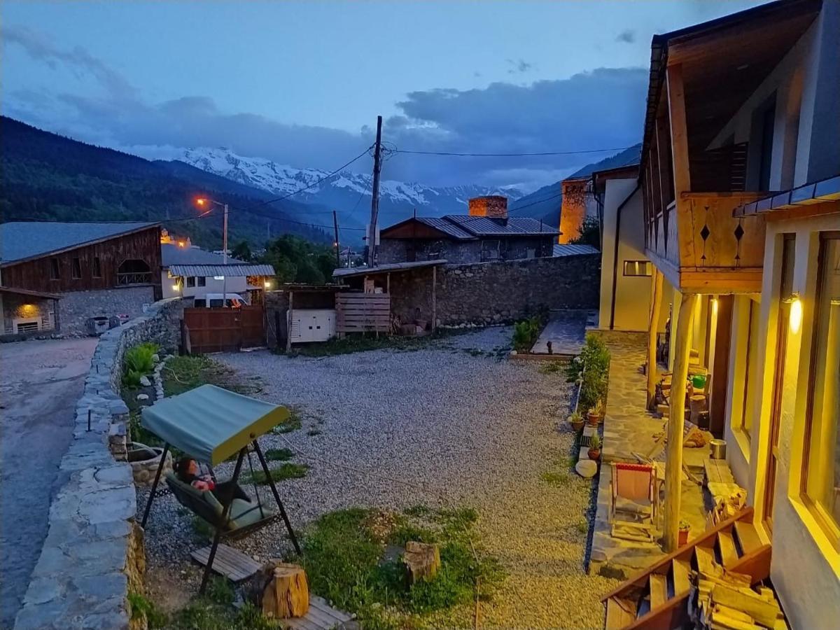 Bapsha Guesthouse Mestia Exterior photo